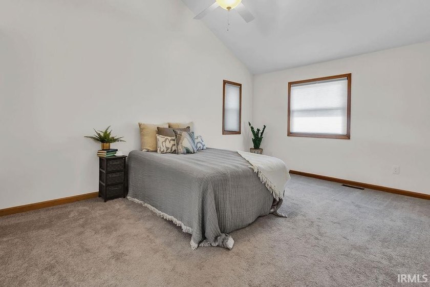 Nestled on a quiet cul-de-sac in Dogwood Estates, this spacious - photo 29