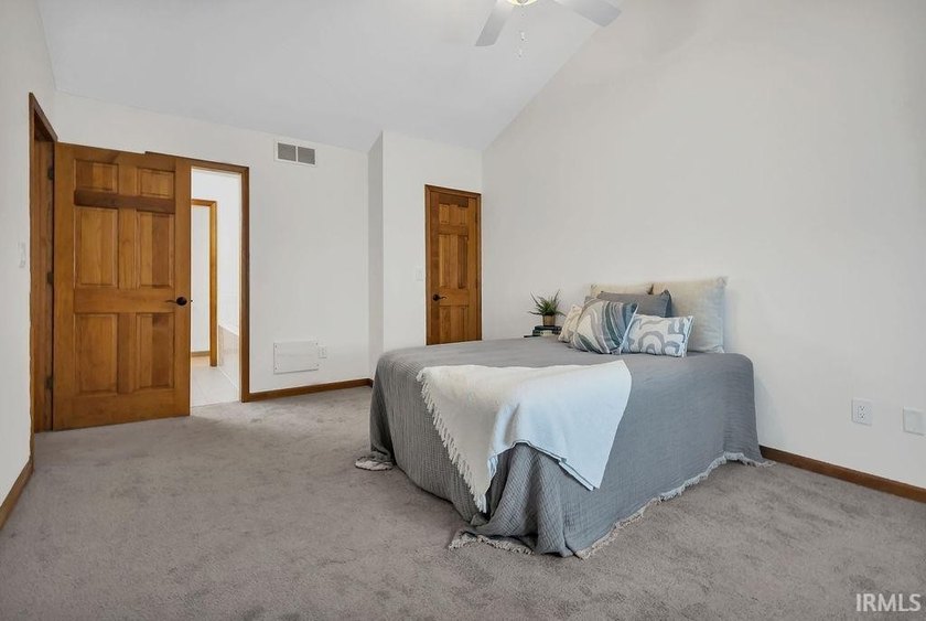 Nestled on a quiet cul-de-sac in Dogwood Estates, this spacious - photo 30