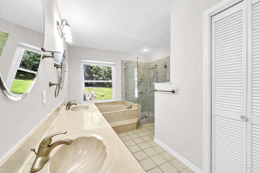 Rarely available in Niceville, this single-level pool and spa - photo 31