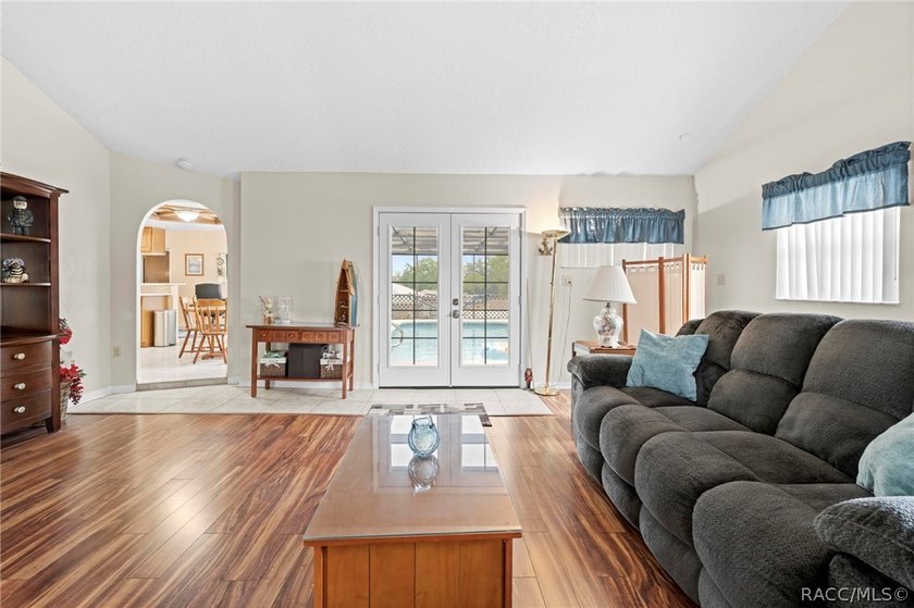 Discover your slice of Florida living at 13378 Drayton Dr - photo 6