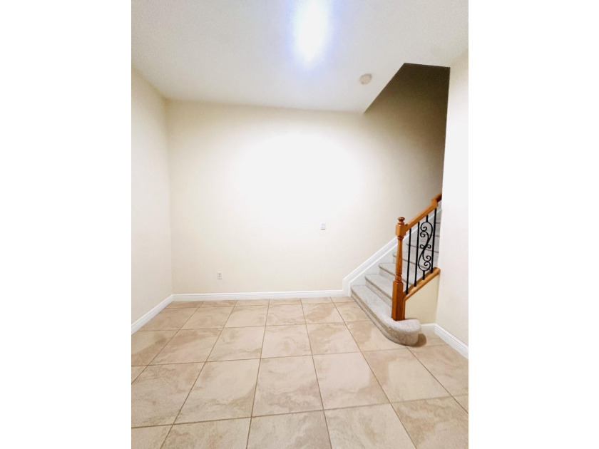 Impeccably maintained and presented in like-new condition, this - photo 4