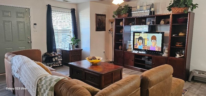 Cute Cottage in Lake Park!! Step-in-Side to pure Cuteness with - photo 7