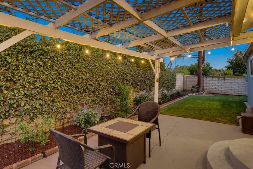 Located in the desirable and beautiful neighborhood of the - photo 6