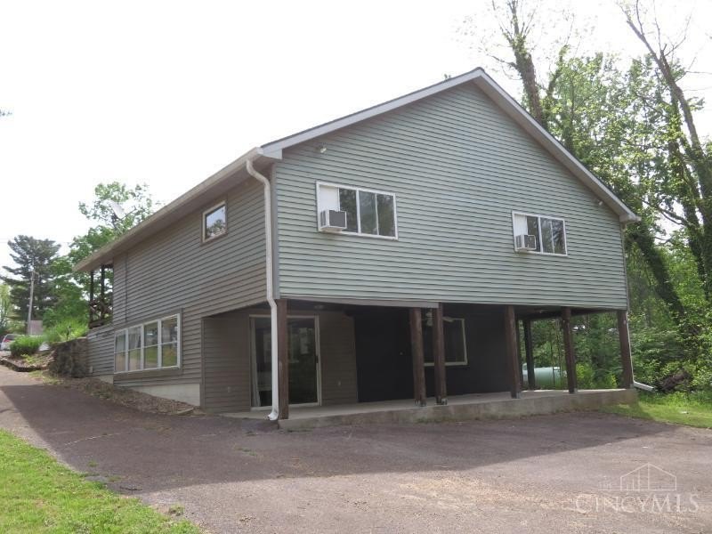 Rocky Fork Lake! Cozy lakefront 3BR, 2BA lake cottage on full - photo 38