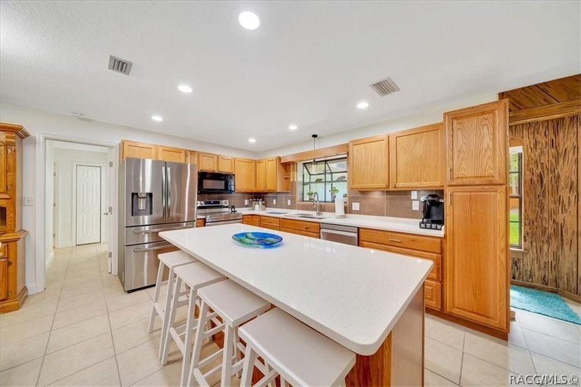 UPDATE: 1) 2nd PRICE REDUCTION! Welcome to old Florida living! - photo 10