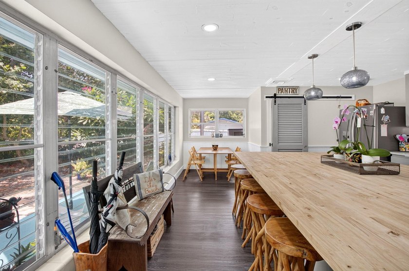 A SLICE OF PARADISE! Live free from HOA restrictions on this - photo 5