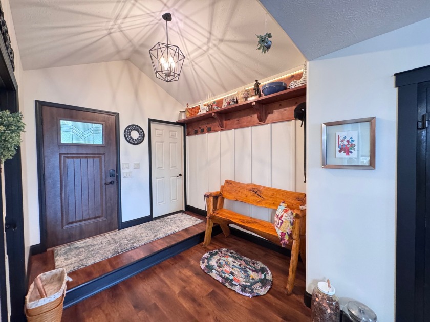 This beautifully updated ranch-style home. SOLD - photo 13