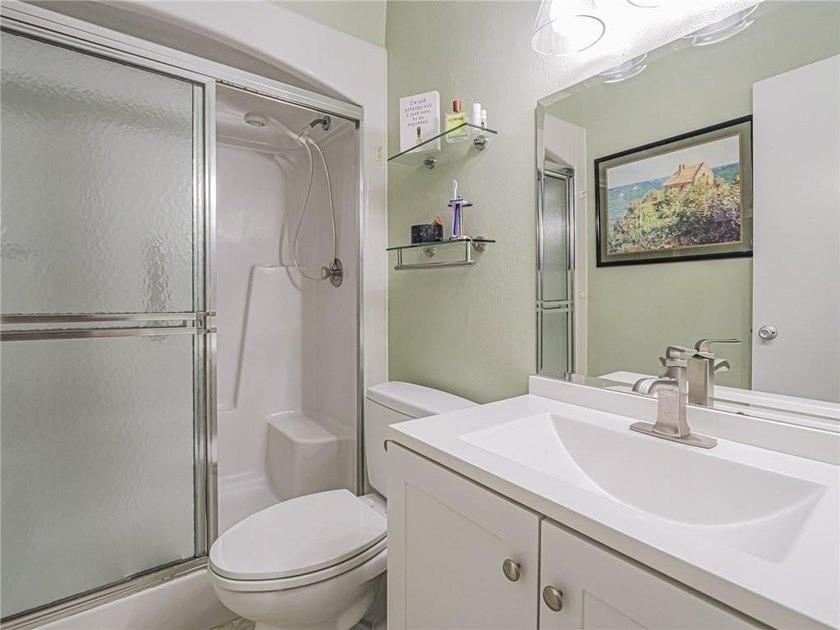Immaculate 2nd-floor end unit featuring the highly desirable *B* - photo 13