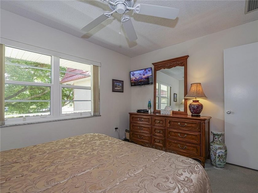 Immaculate 2nd-floor end unit featuring the highly desirable *B* - photo 16