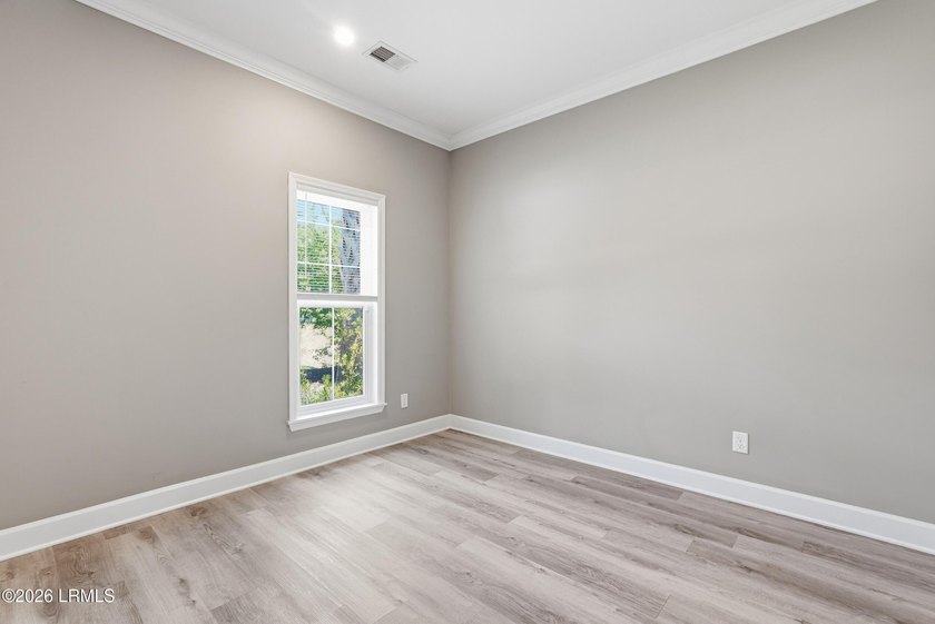 Exceptional 3-bedroom, 2.5-bath home built by respected builder - photo 17
