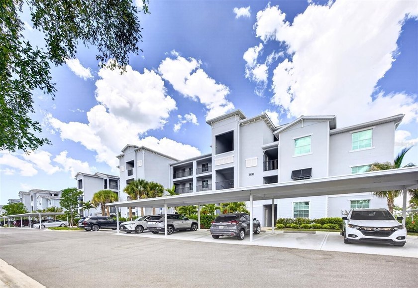 SHOWS LIKE A MODEL! ENJOY GOLF &amp; RESORT STYLE LIVING IN THIS - photo 34
