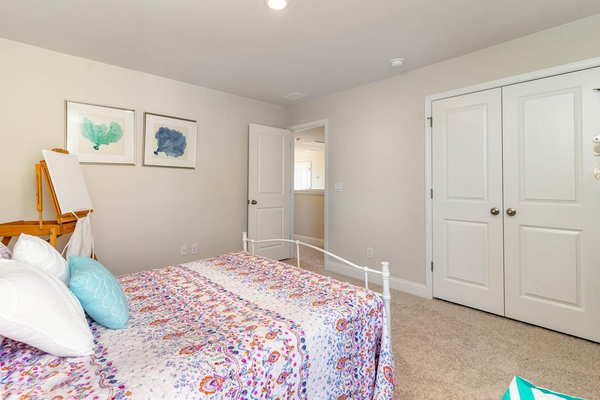 Stunning 4-Bedroom, 3-Bathroom Two-Story Home with Flexibility - photo 26