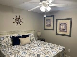 Very nice spacious 2 Bedroom 2 1/2 bath Townhome in Southbay by - photo 17