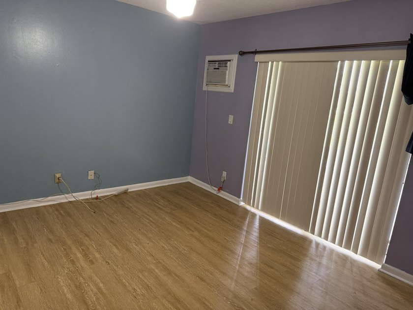 Welcome to this charming one-bedroom, one-and-a-half-bath - photo 7