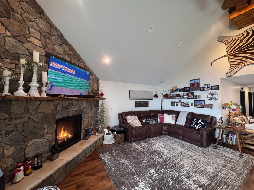 This beautifully updated ranch-style home. SOLD - photo 23