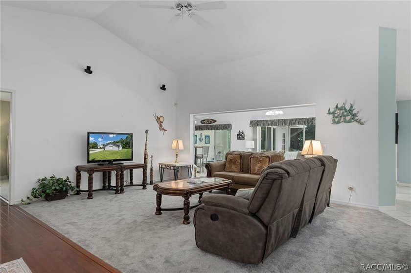 Custom 3 bedroom home with spa designed for entertaining family - photo 12
