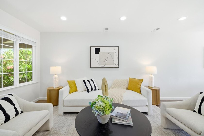 Welcome to this beautifully updated, east-facing single-story - photo 3