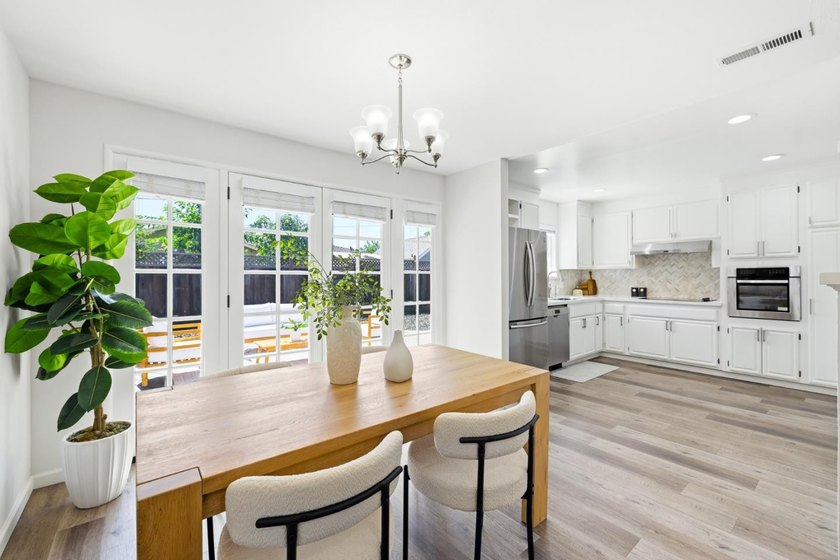 Welcome to this beautifully updated, east-facing single-story - photo 9