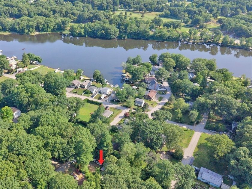 Escape to the charm of Glocester/Chepachet with this oversized - photo 5