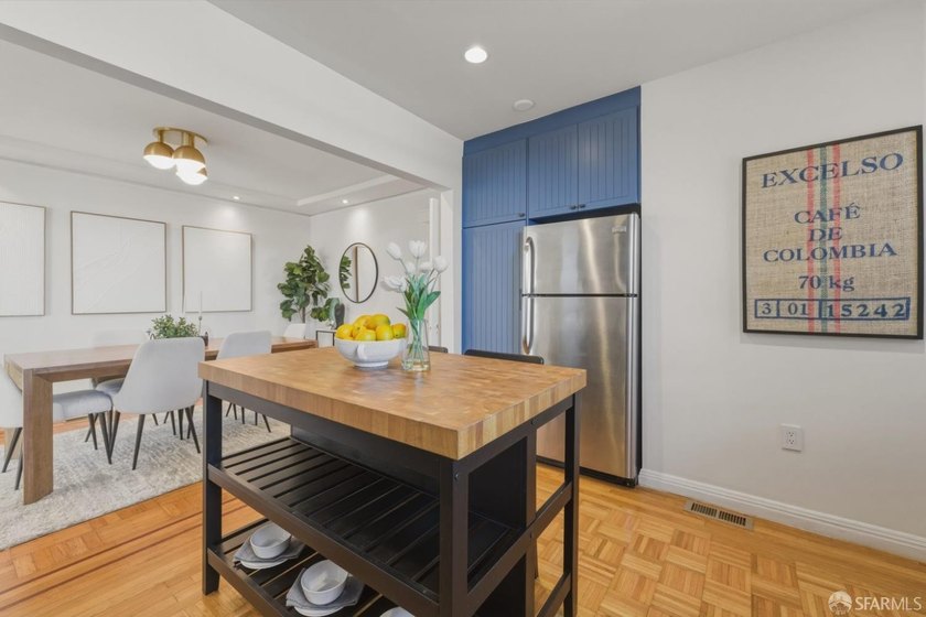 Welcome home to this Sunnyside gem with sweeping city views! - photo 17