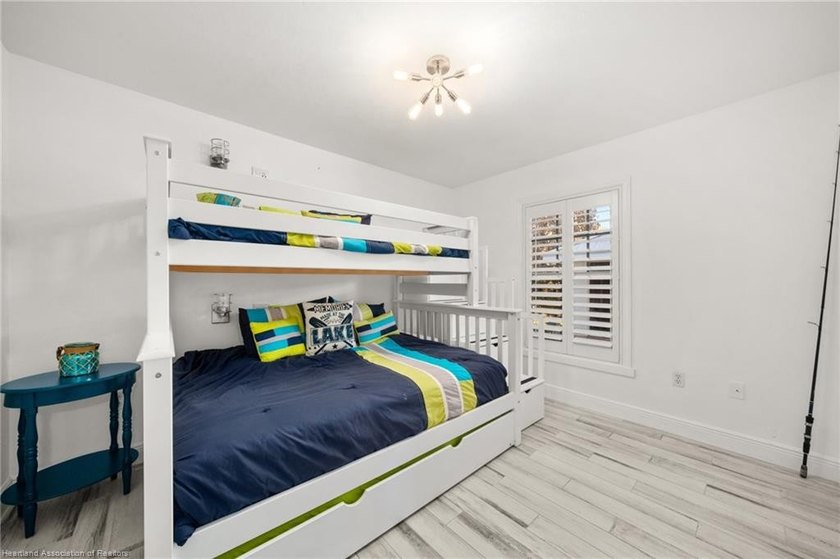 Experience the ultimate lakefront living in Florida with this - photo 20