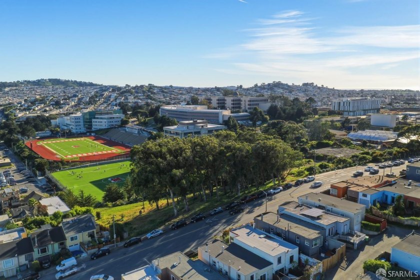 Welcome home to this Sunnyside gem with sweeping city views! - photo 43
