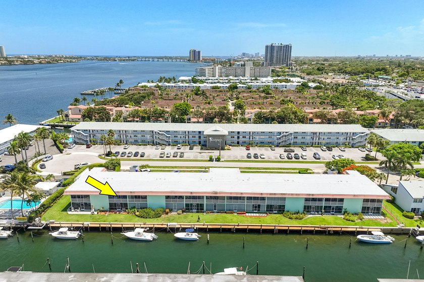 Experience waterfront living in this beautifully updated - photo 4