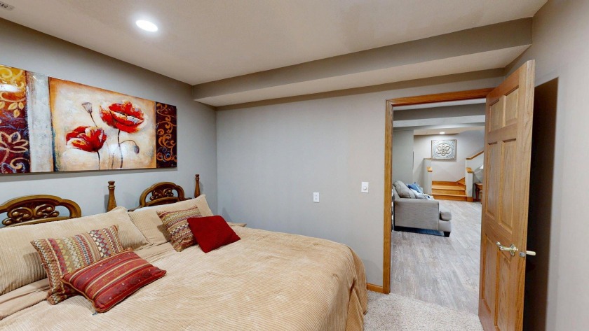 Exquisitely maintained ranch-style home. SOLD - photo 10