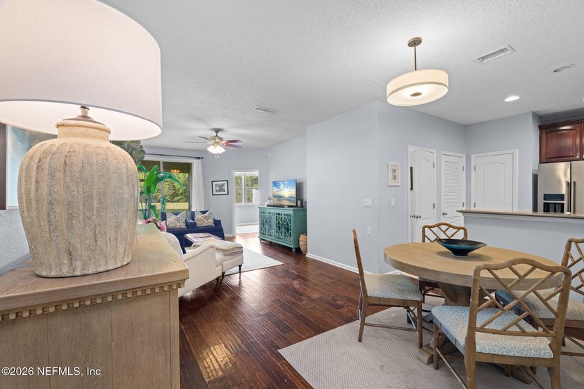 Well maintained 3 Bedroom/2.5 Bath Townhome with 1,773 sq. ft - photo 5