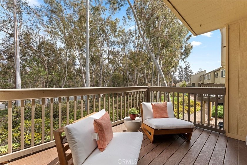 Seller will pay one year of HOA - photo 23