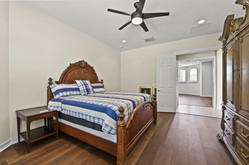 Welcome to this exceptional two-story estate in the exclusive - photo 35