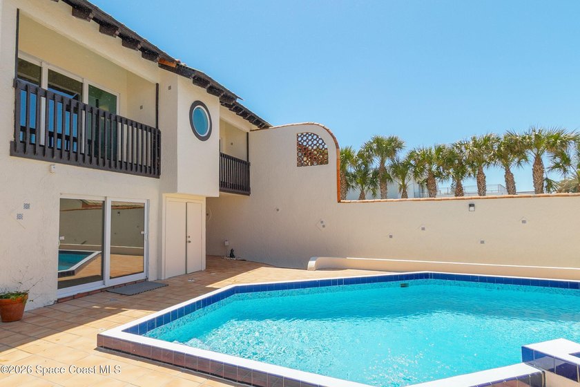 Direct Oceanfront Duplex (1 of 8) CBS Construction Perfect for - photo 48