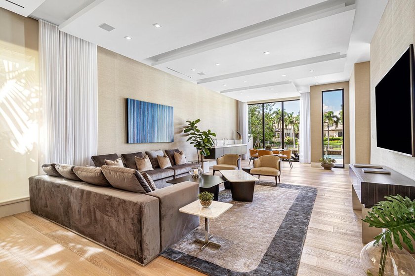 Crafted by Sarkela Corporation, 249 Alexander Palm Road is a - photo 23