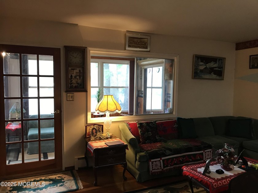 Pride of ownership abounds in this lovingly maintained 2 bedroom - photo 24