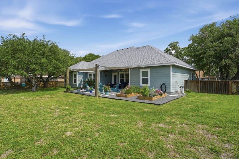 This beautifully maintained home has plenty to offer, including - photo 36