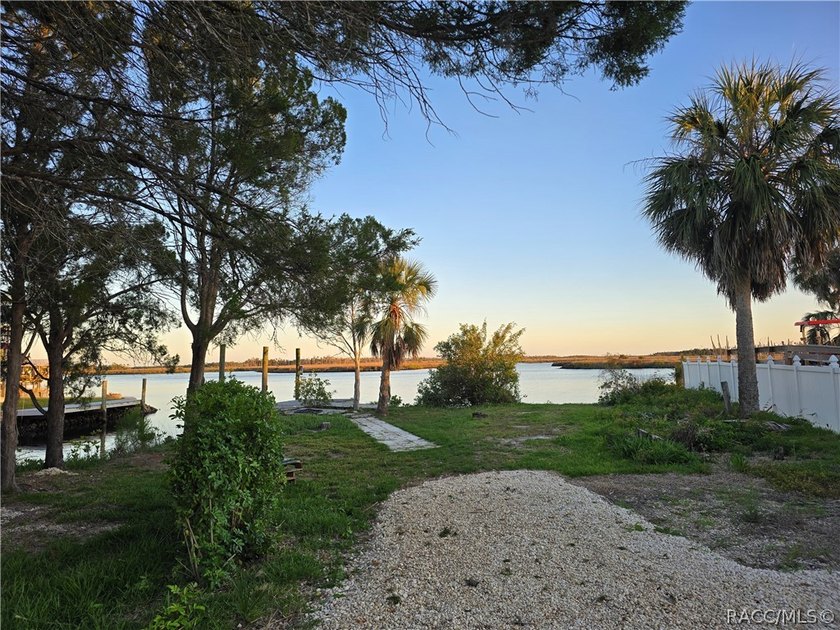 Private Island Offering---Boat Access Only! This is a rare - photo 3