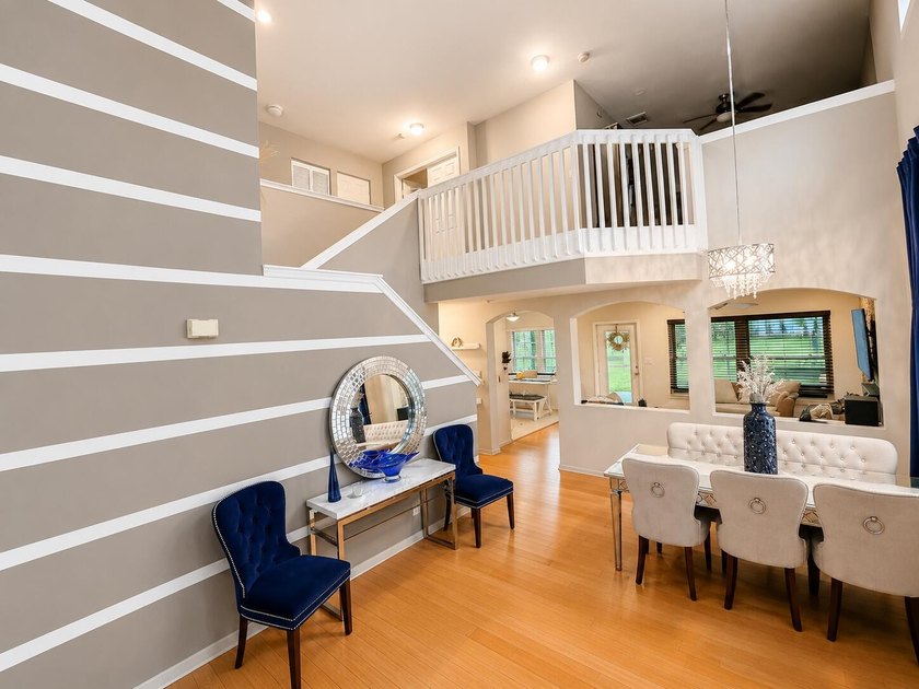 Welcome to this beautifully maintained 3-bedroom, 2.5-bath home - photo 6
