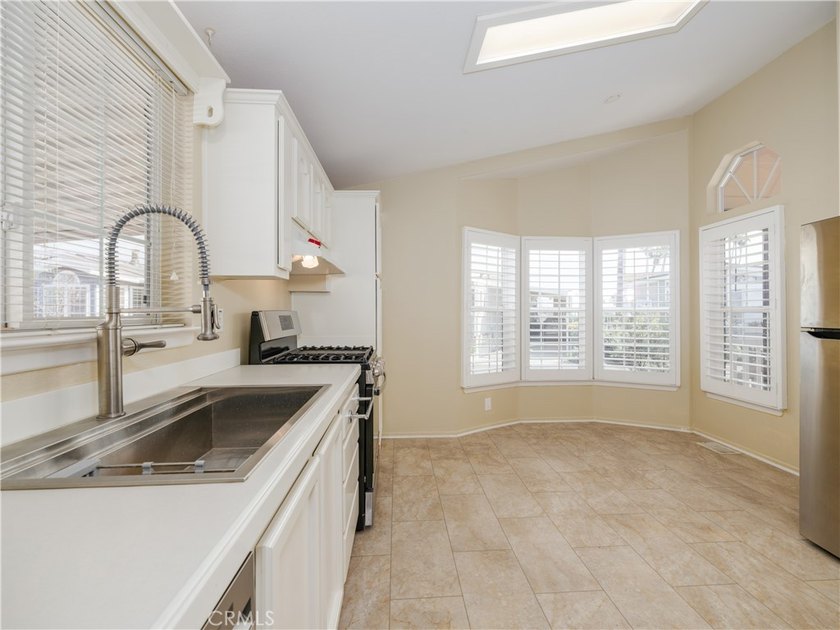Experience The Best of coastal living in Ventura's Marina - photo 12