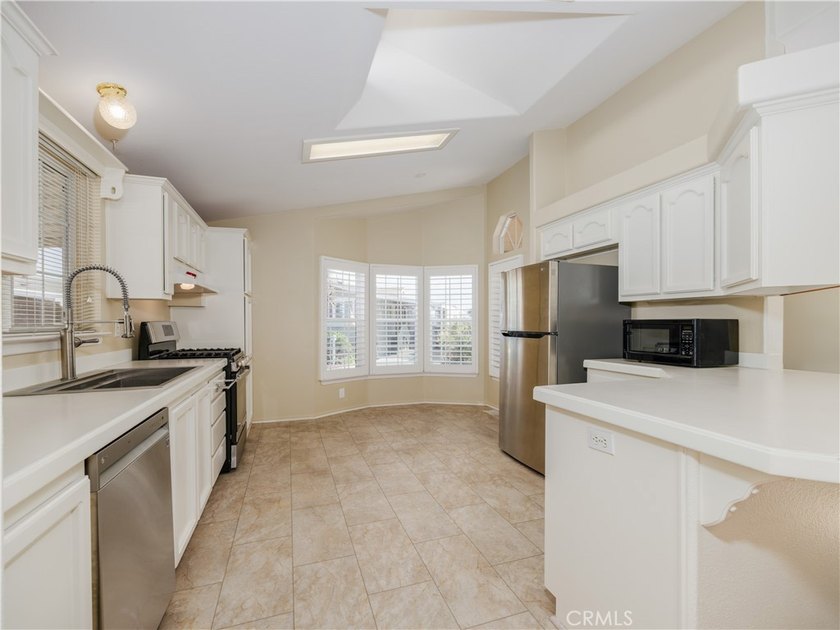 Experience The Best of coastal living in Ventura's Marina - photo 15
