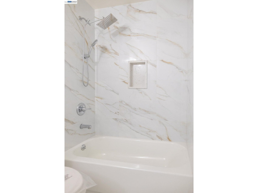 This beautifully and fully remodeled duet-style home, built in - photo 22