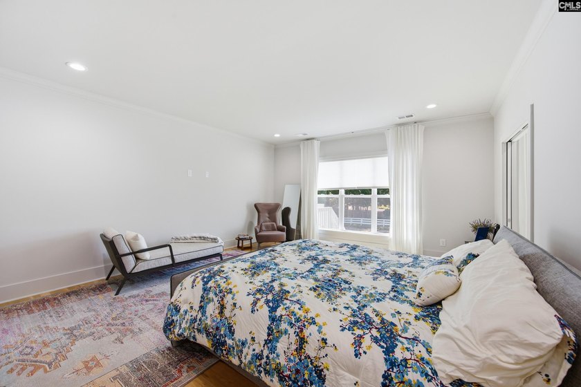 SEE VIRTUAL TOUR. Welcome to 52 Melrose Place in the highly - photo 29
