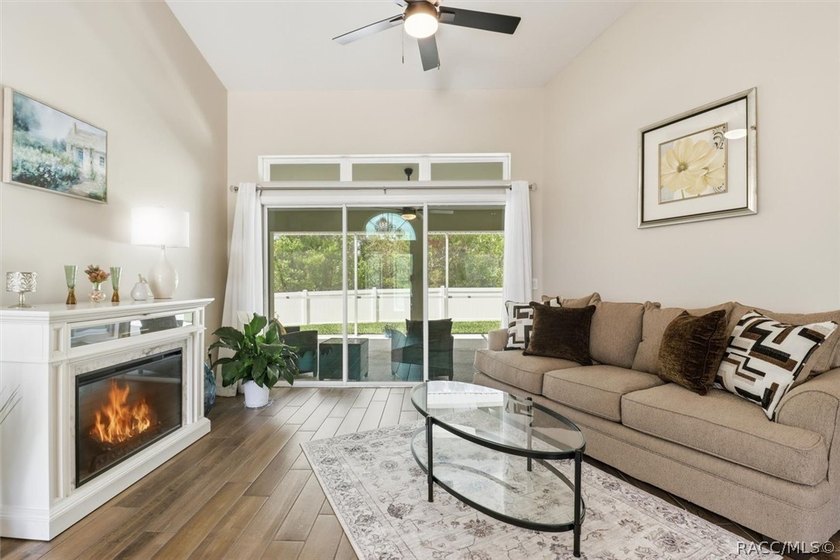 Why wait to build when your Florida dream home is ready right - photo 10