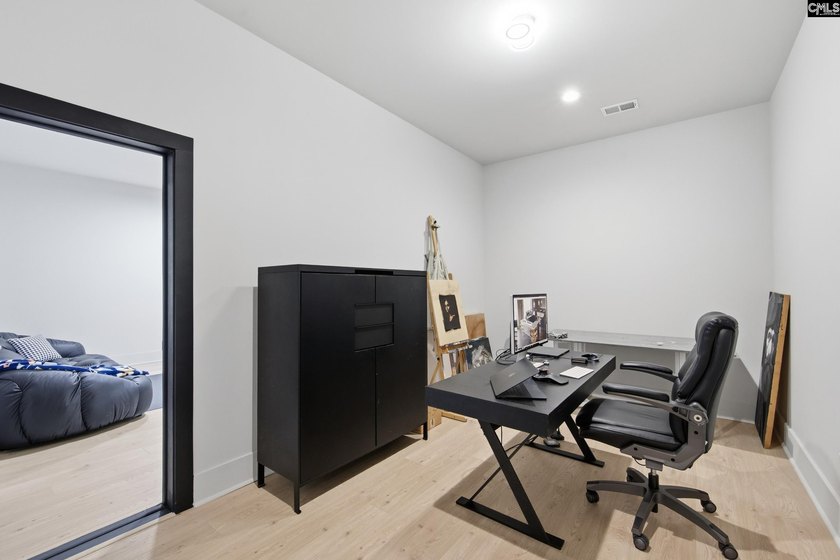 SEE VIRTUAL TOUR. Welcome to 52 Melrose Place in the highly - photo 52