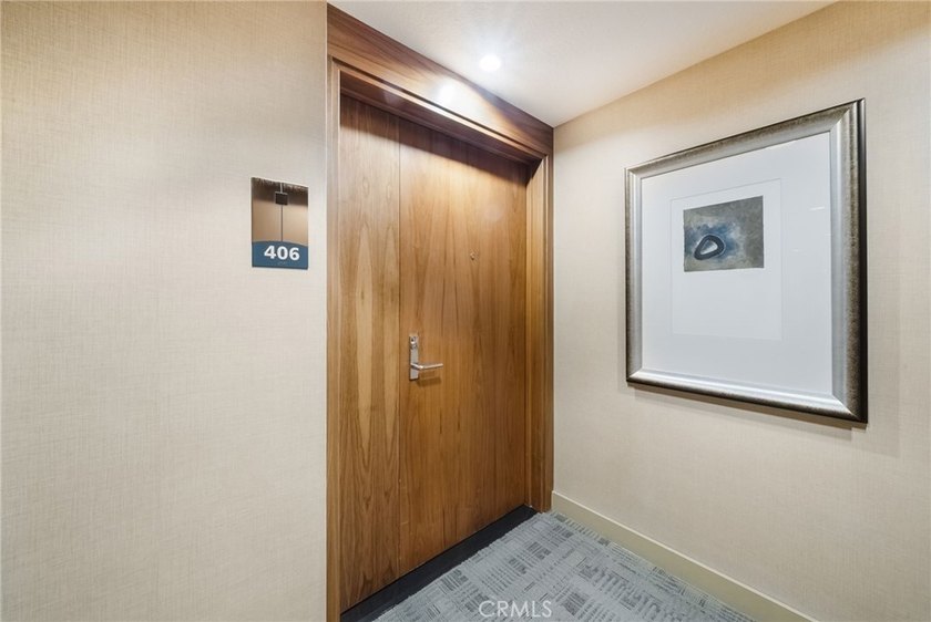 Luxury high-rise living at its finest in the prestigious Marquee - photo 6