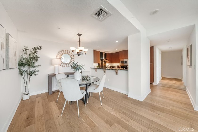 Luxury high-rise living at its finest in the prestigious Marquee - photo 10