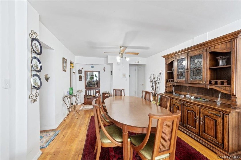 Woodlawn: MOTIVATED SELLER!! One bedroom co-op in immaculate - photo 12