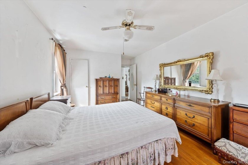 Woodlawn: MOTIVATED SELLER!! One bedroom co-op in immaculate - photo 18