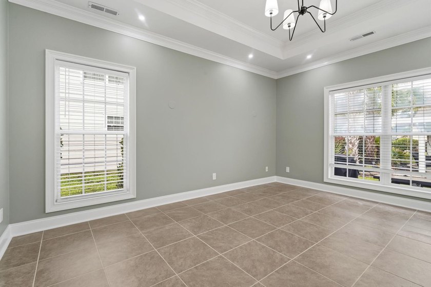 Three-bedroom, two-bathroom, single-story single-family home on - photo 33