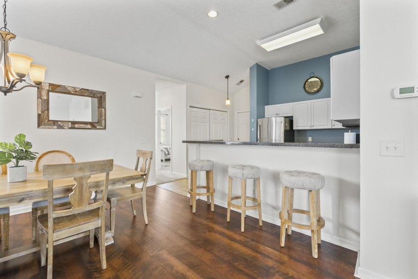 Coastal charm, exceptional space, and effortless living come - photo 37