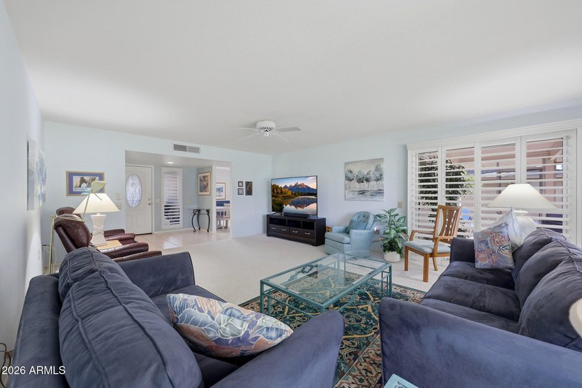 Welcome To This Rare D7622 Gemini Twin Home Located In The - photo 2